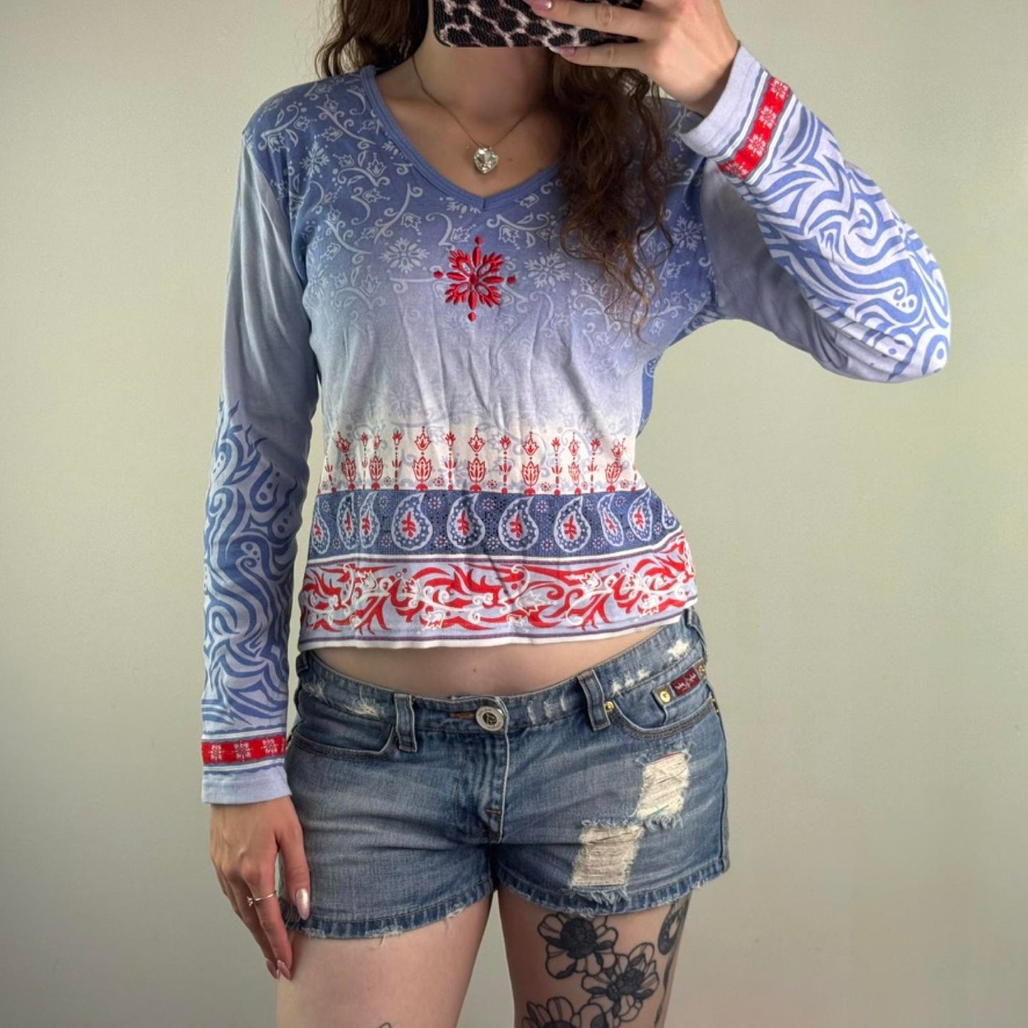Y2K vintage Etam long sleeve top tribal floral ombre print blue white red v neck