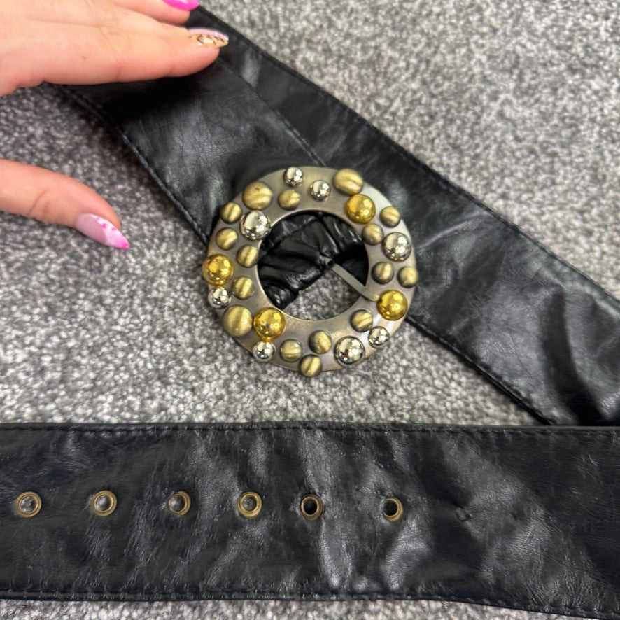 Y2K vintage faux leather studded circle belt