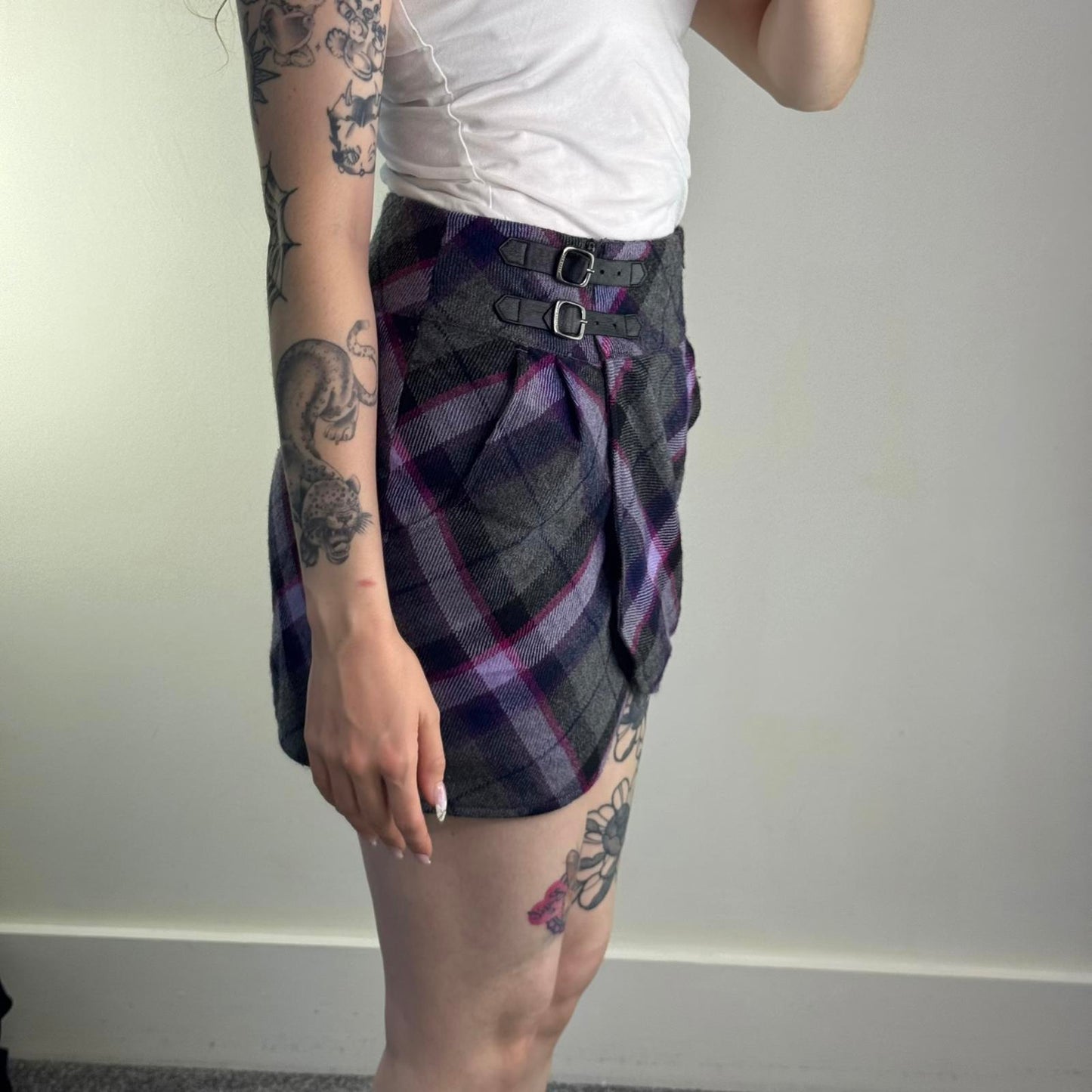 Y2K vintage Ted Baker wool mini skirt tartan buckle side pockets purple grey