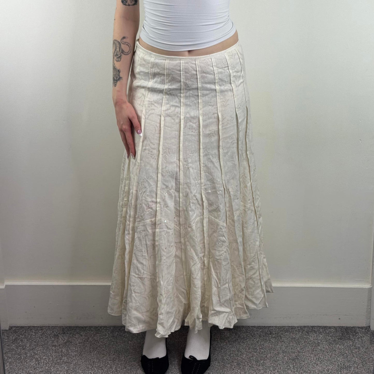 Y2K vintage linen blend maxi skirt floral pattern sequin beaded a line pleated