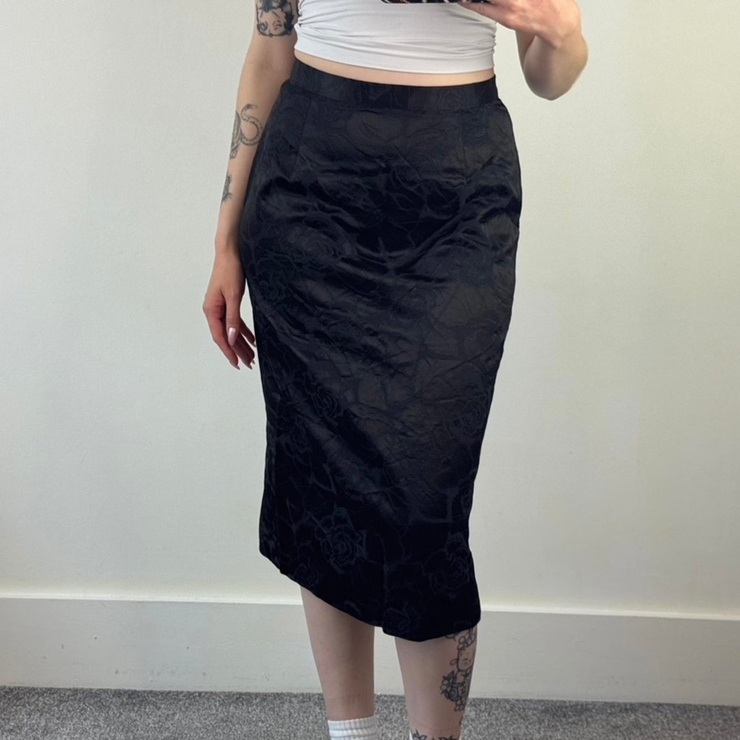 Y2K vintage black floral rose print midi skirt fitted a line black split formal
