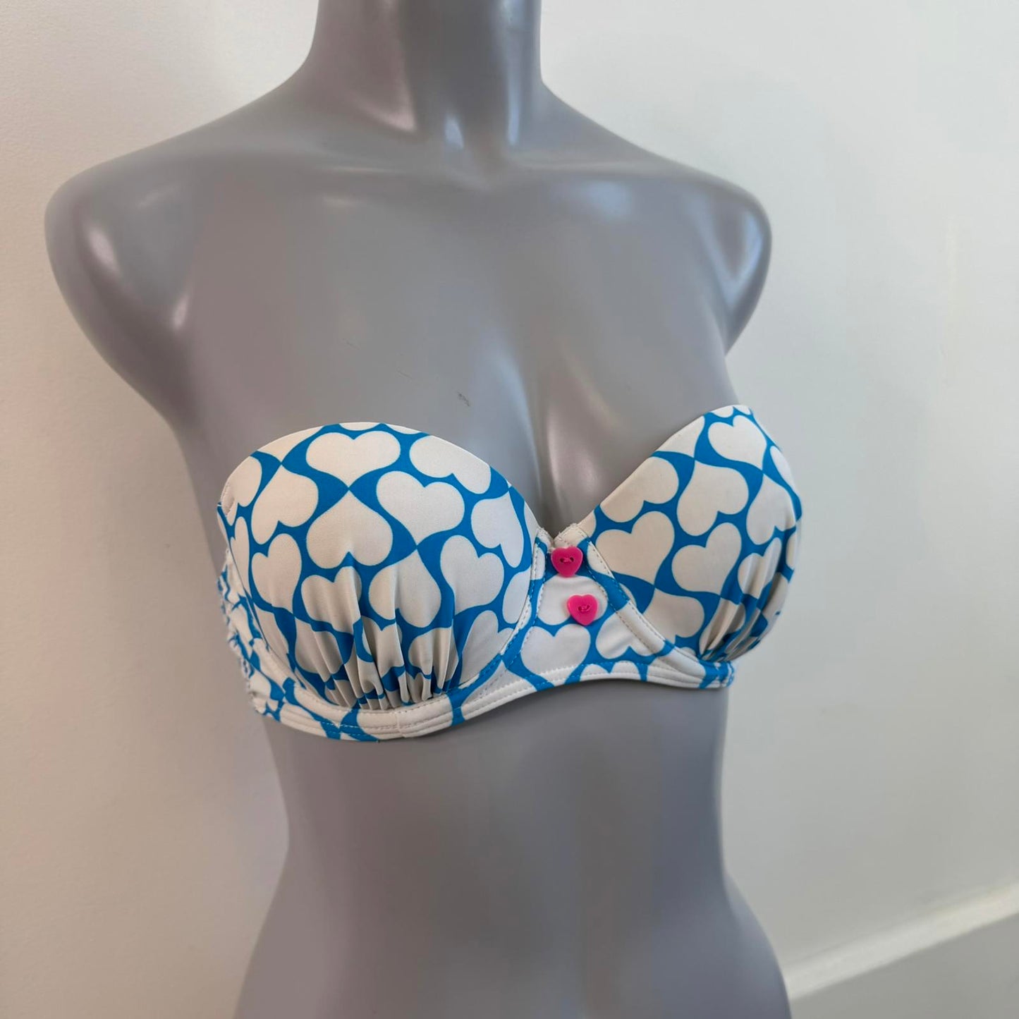 Y2K vintage heart strapless bikini top