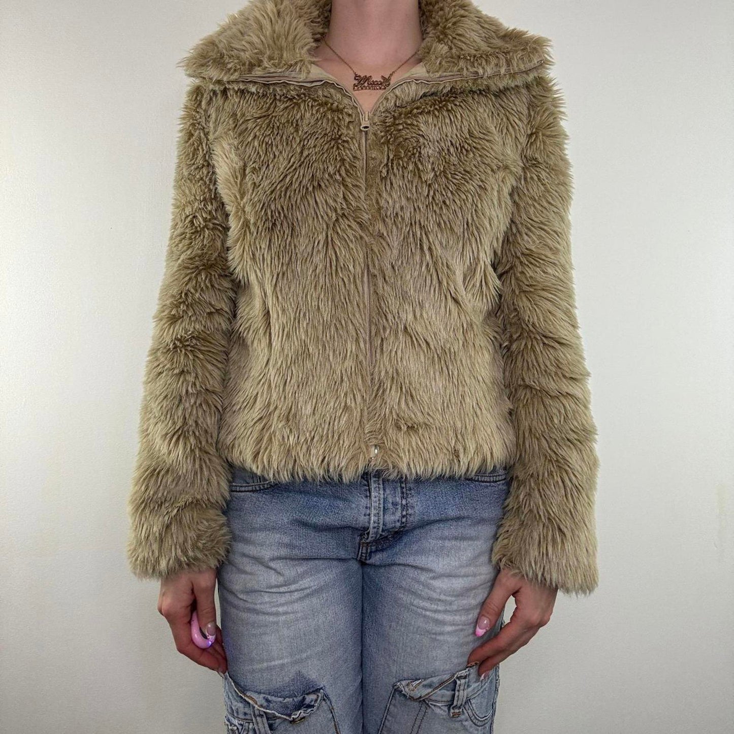Y2K vintage faux fur coat zip up high neck shaggy beige short length fluffy