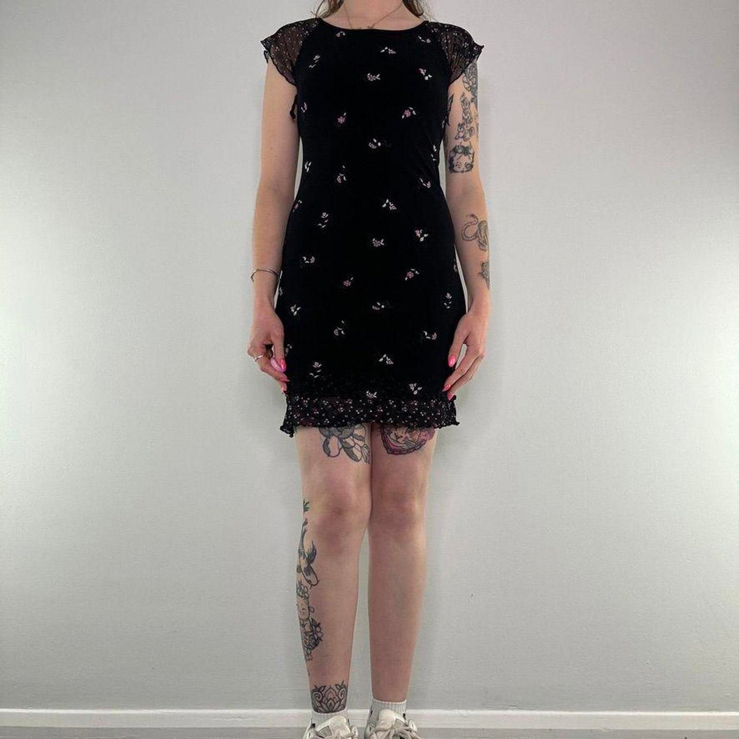 Y2K vintage black ditsy floral cap sleeve mini dress mesh