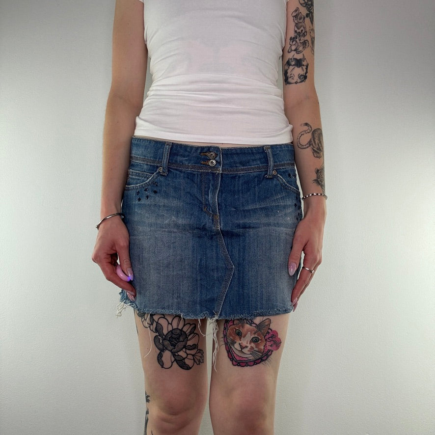 Y2K low rise denim floral embroidery raw hem mini skirt