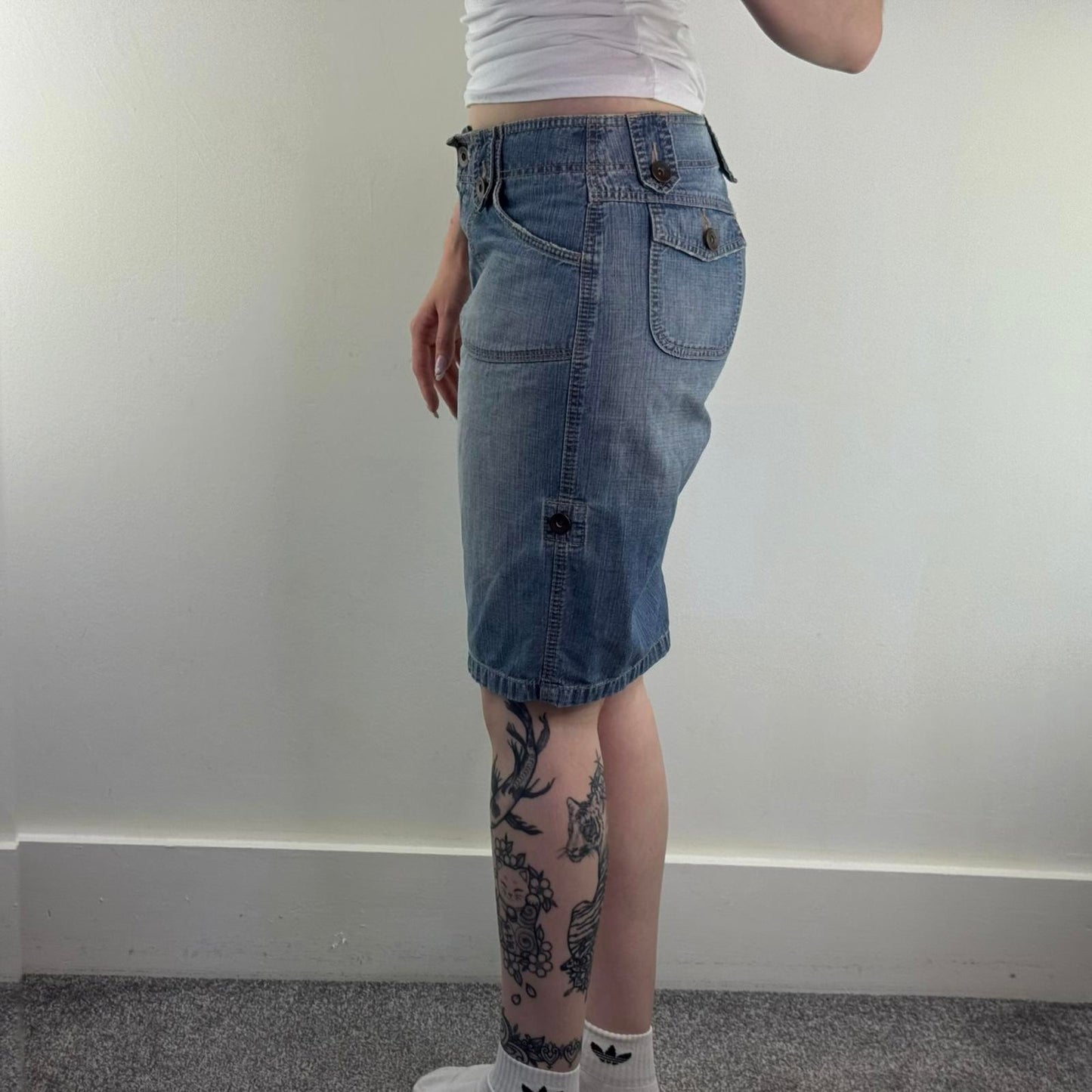 Y2K vintage mid rise jorts denim shorts knee length light faded blue