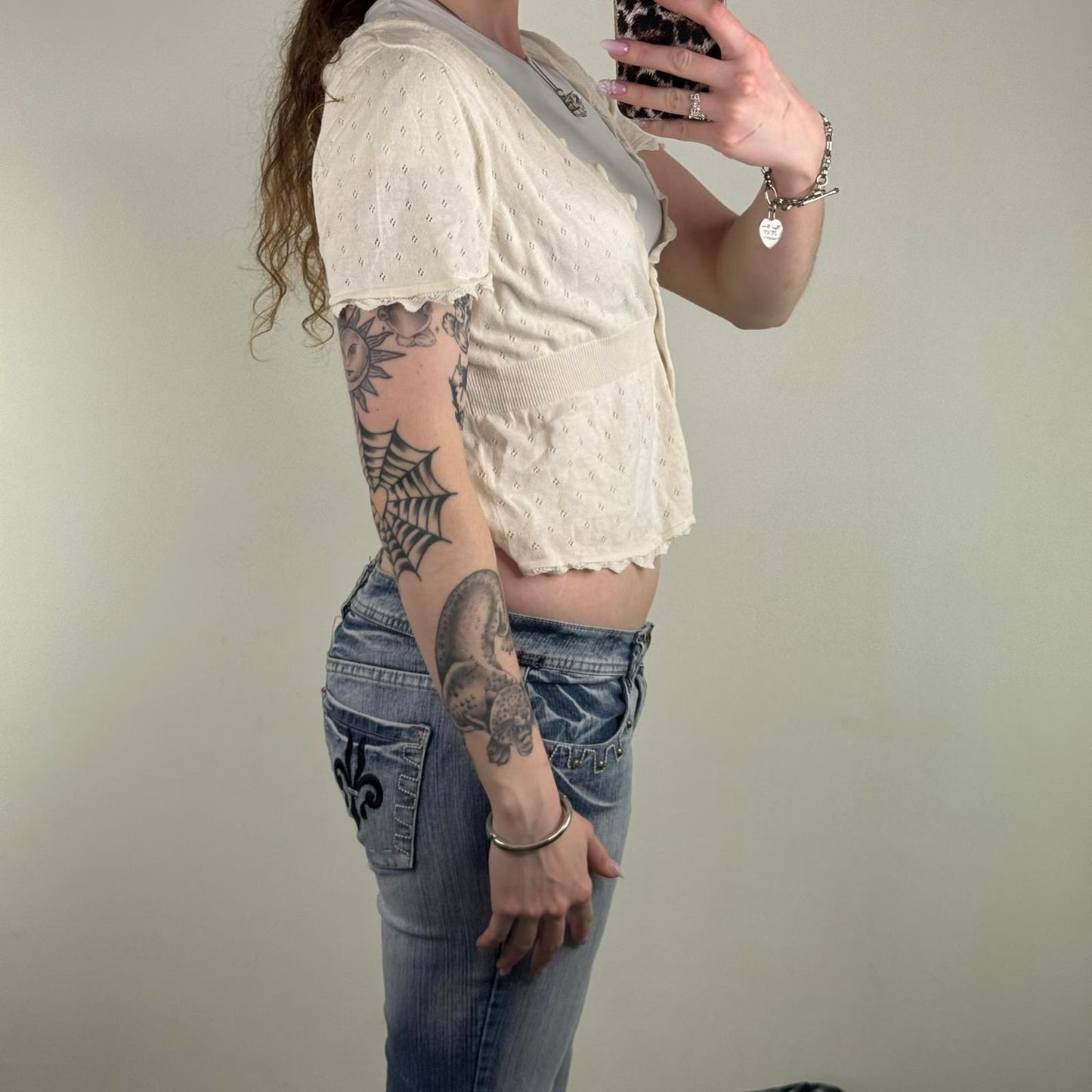 Y2K vintage fine knit short sleeve button up cardigan v neck scallop hem fitted