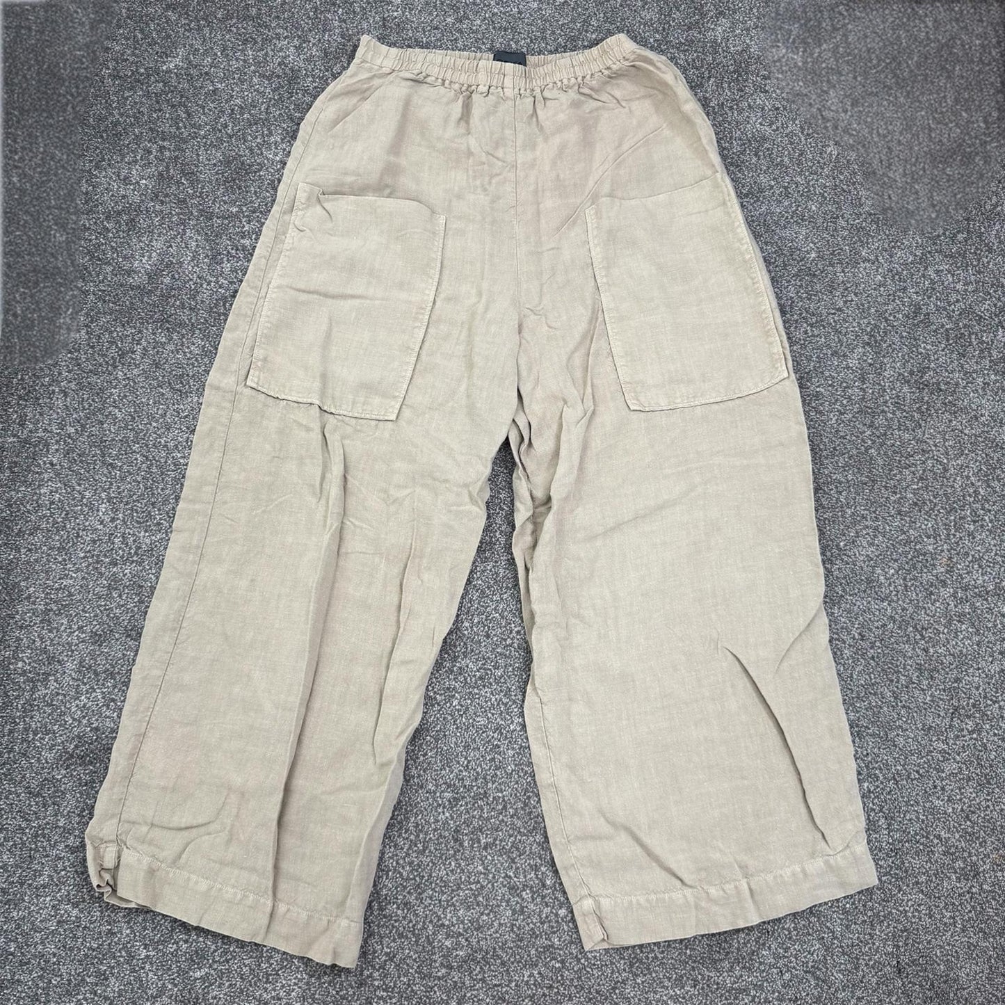 Oska 100% linen trousers lightweight baggy cargo pockets beige stretch waistband