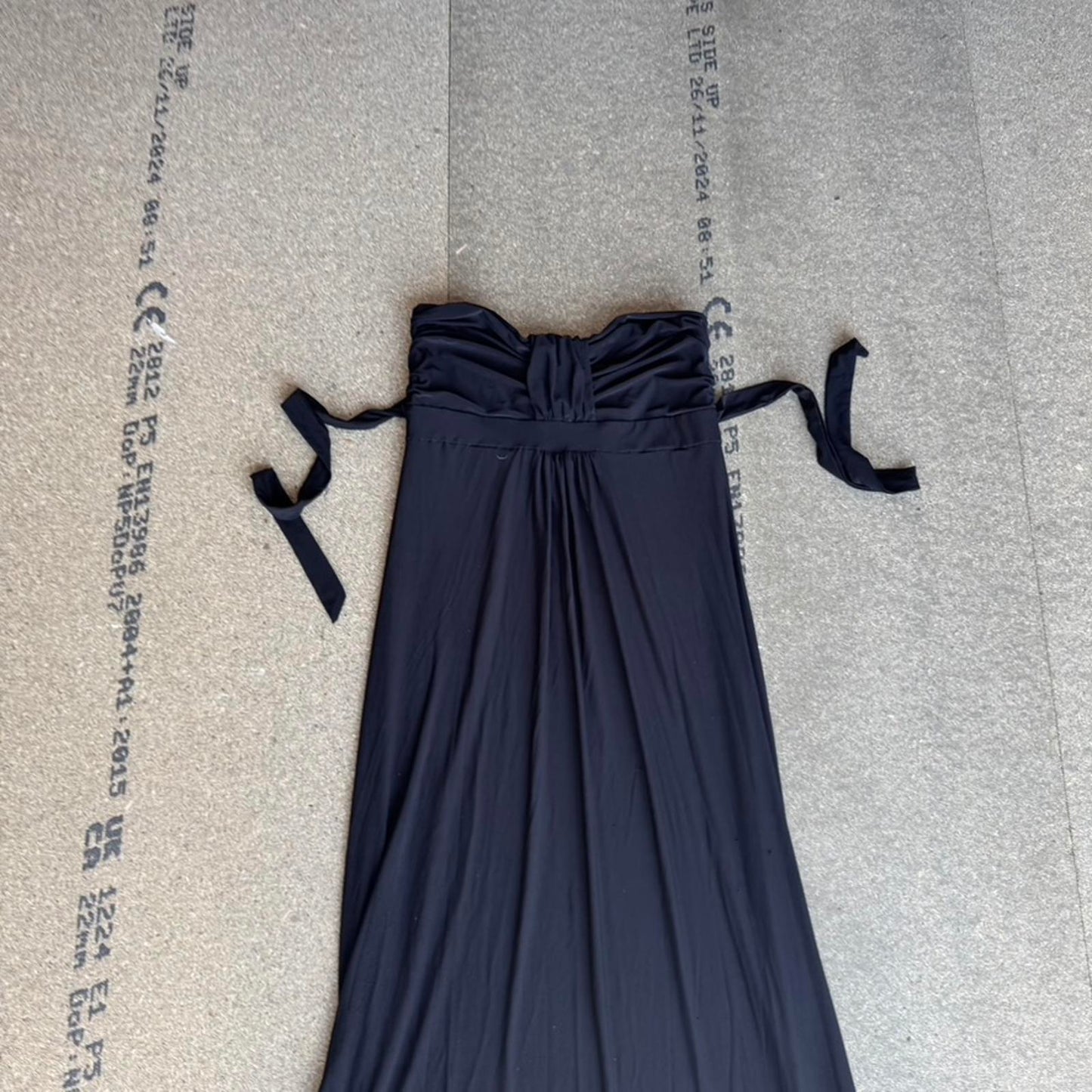 Y2K vintage slinky strapless ruched bust summer maxi dress stretchy tie back bow