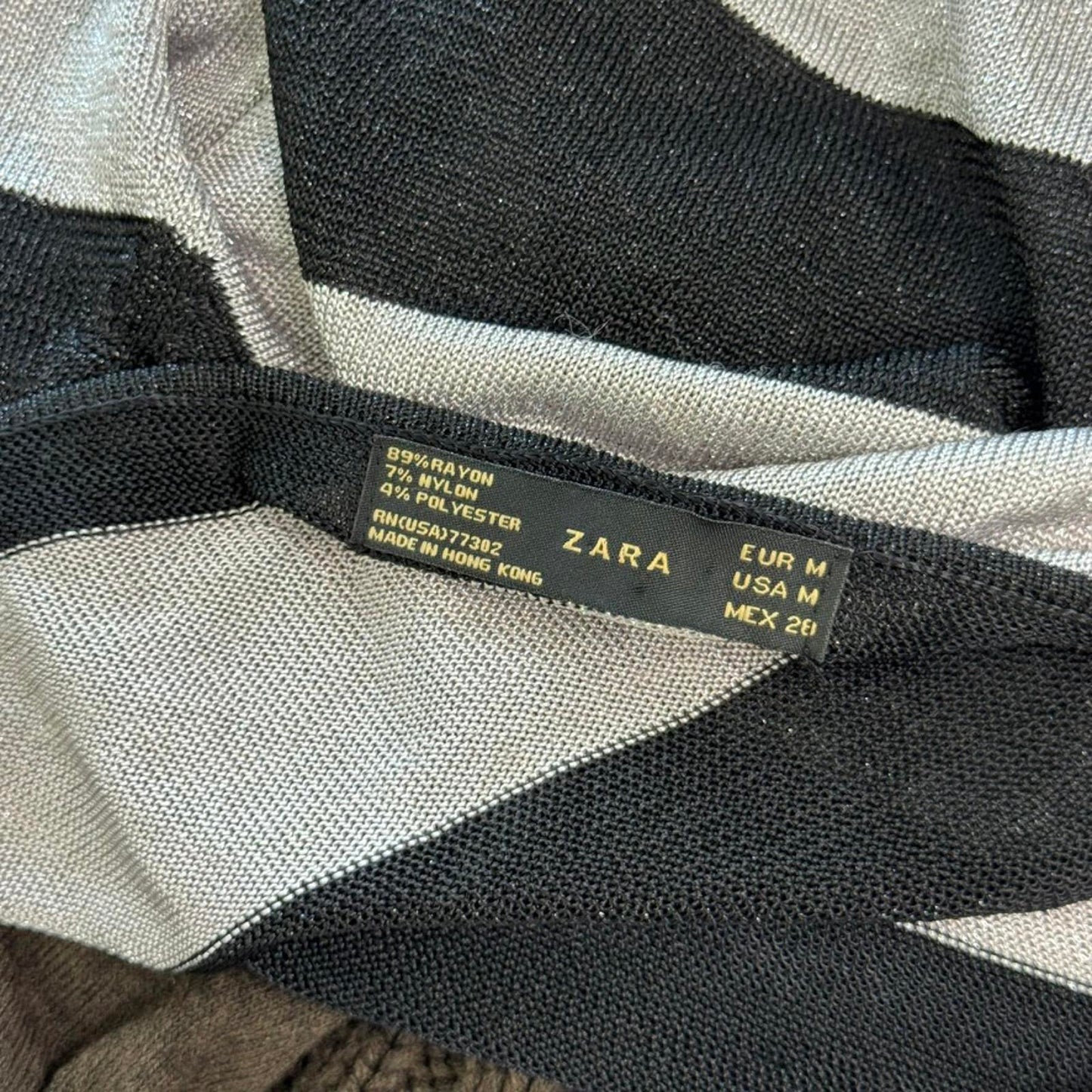 Y2K vintage fine knit stripe sparkly jumper black silver glitter