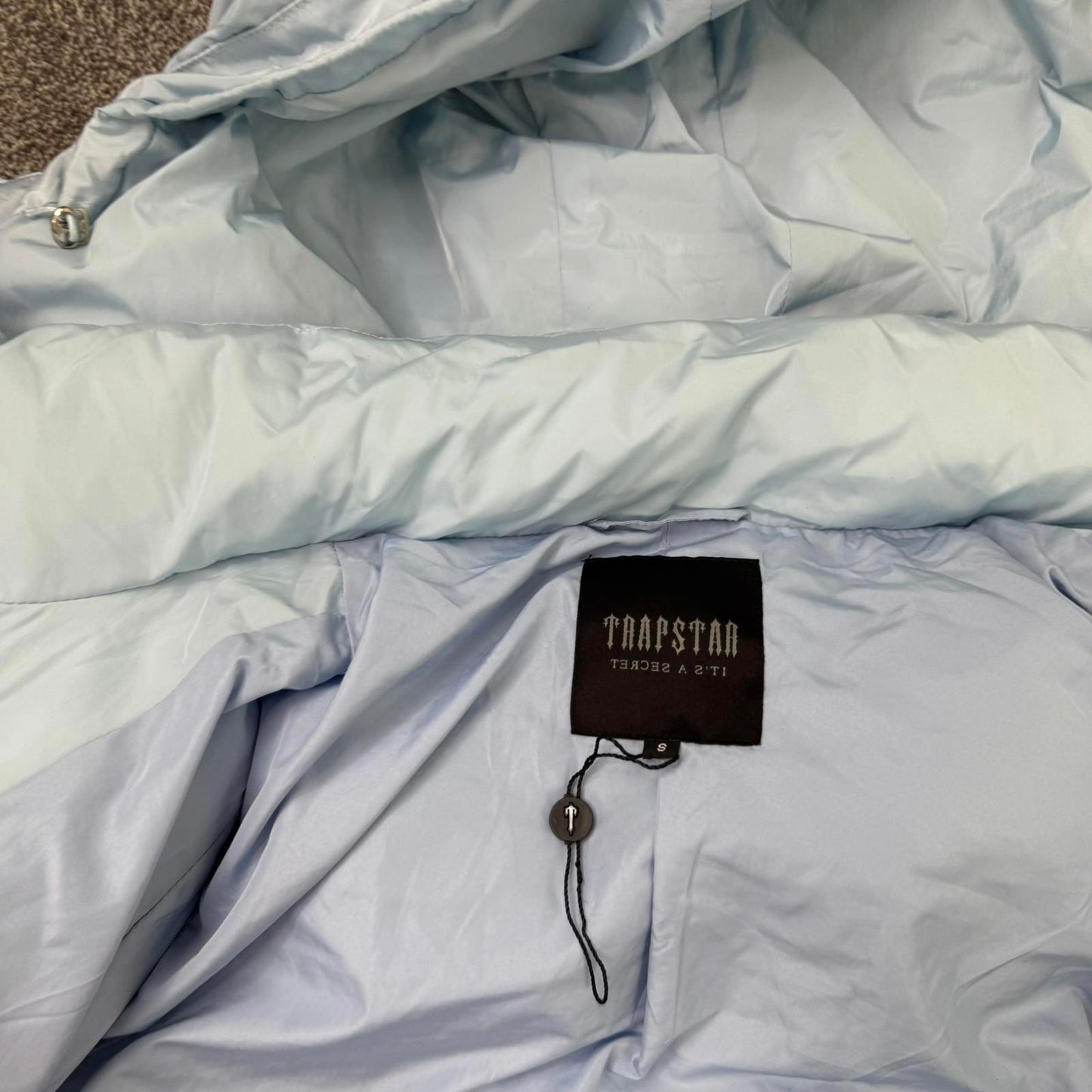 Trapstar puffer jacket coat with hood baby ice blue