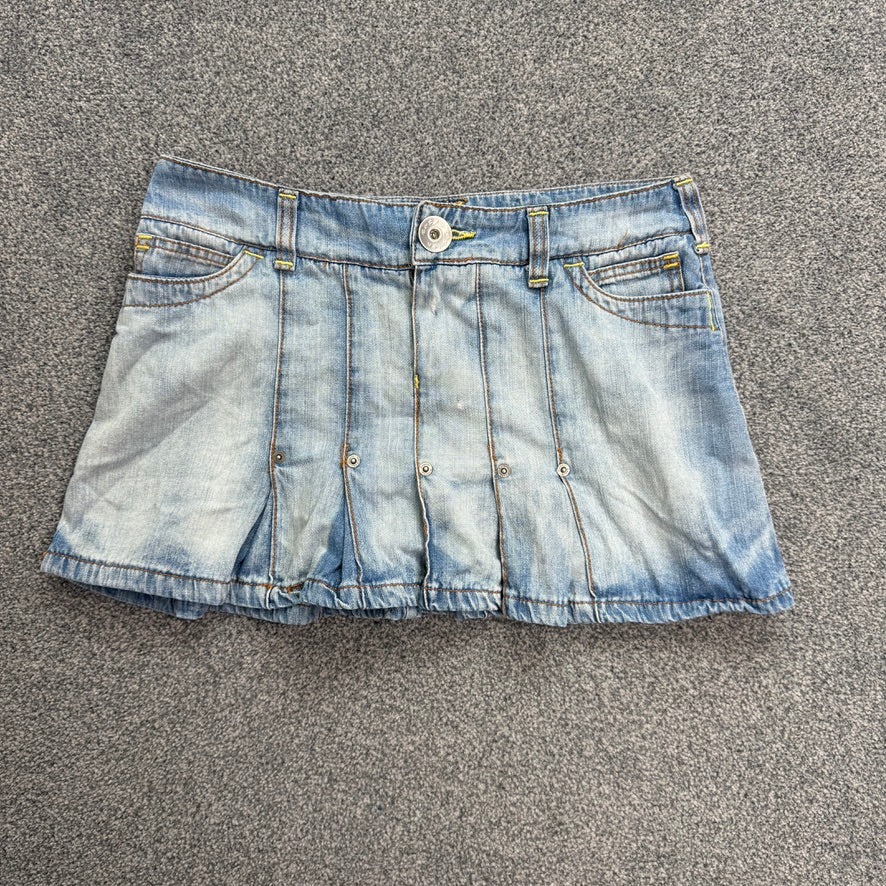 Y2K vintage low rise contrast stitch faded denim pleated mini skirt