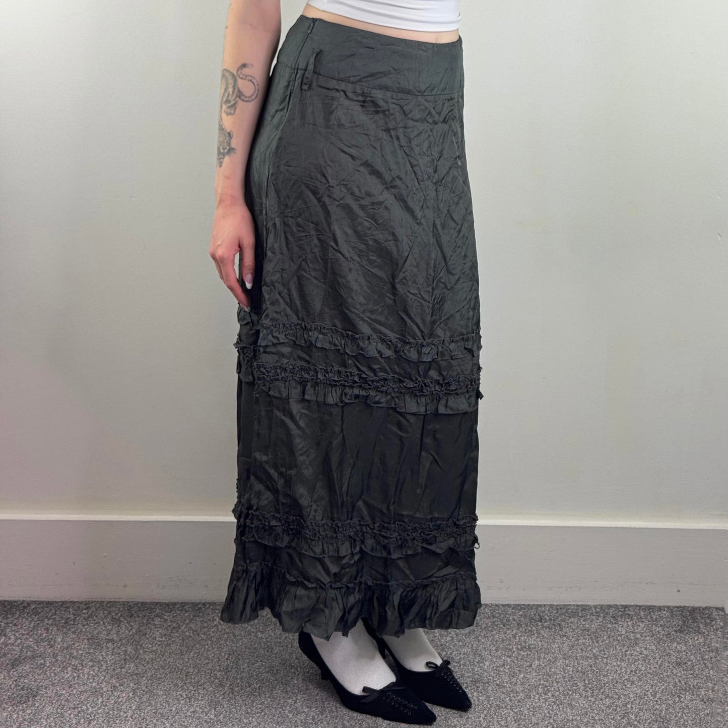 Y2K vintage maxi skirt a line ruffle hem dark grey acetate ruched lightweight