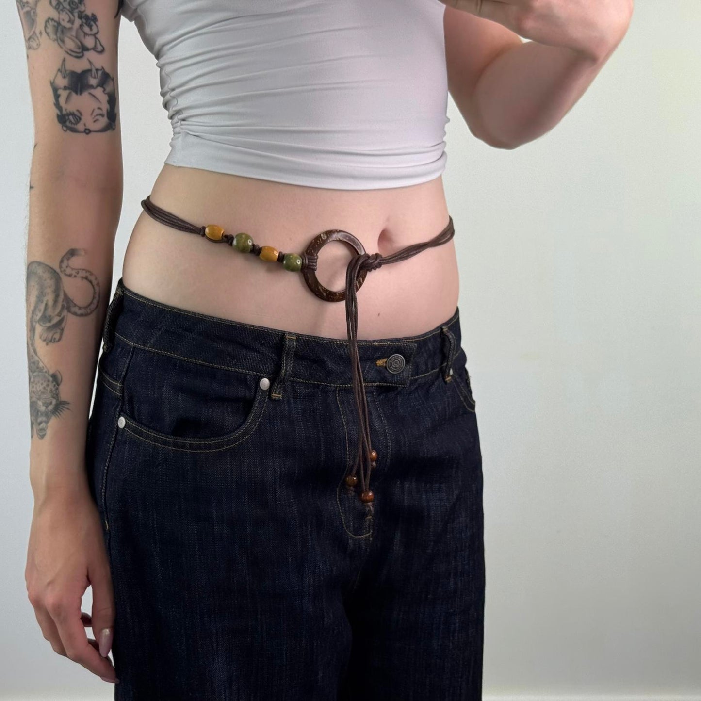 Y2K vintage string wooden beaded belt o ring brown yellow green tassel