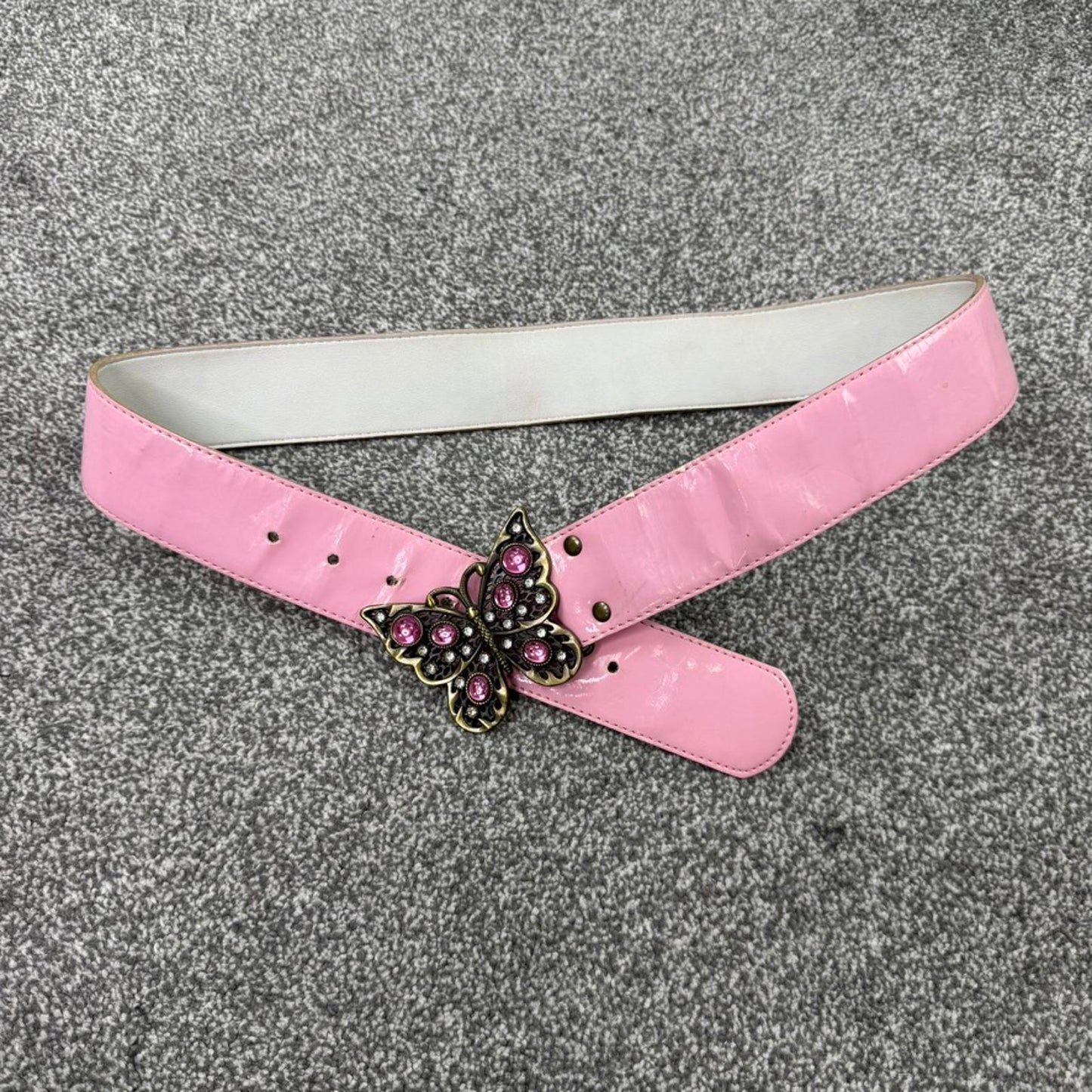 Y2K vintage faux patent leather butterfly belt rhinestone baby pink shiny