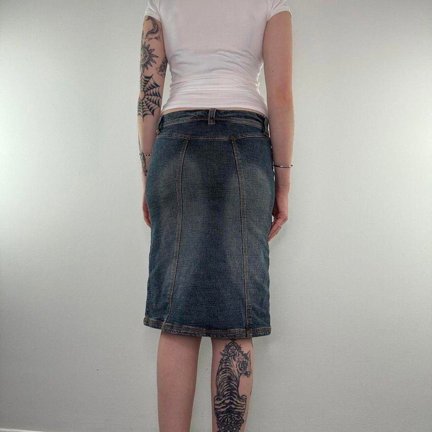 Y2K vintage low rise faded denim midi skirt dark blue button up