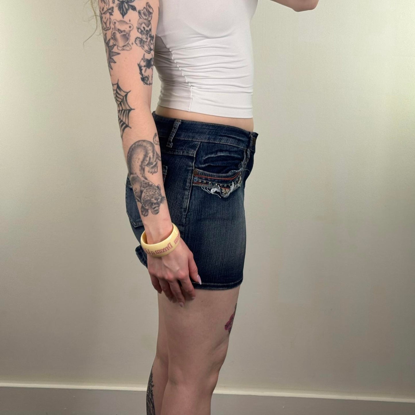Y2K vintage mid rise stretchy denim mini skirt studded embroidered dark blue