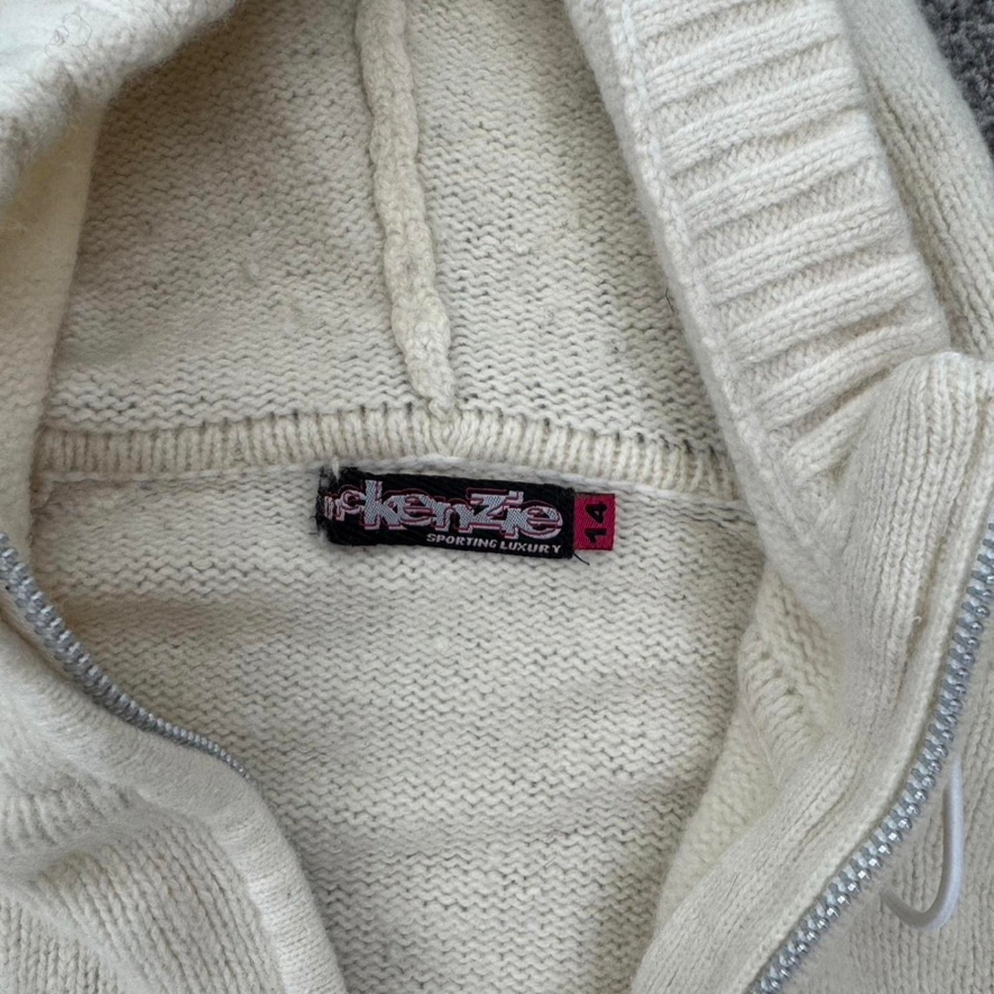 Y2K vintage McKenzie wool blend zip up hoodie pink toggles cream pink