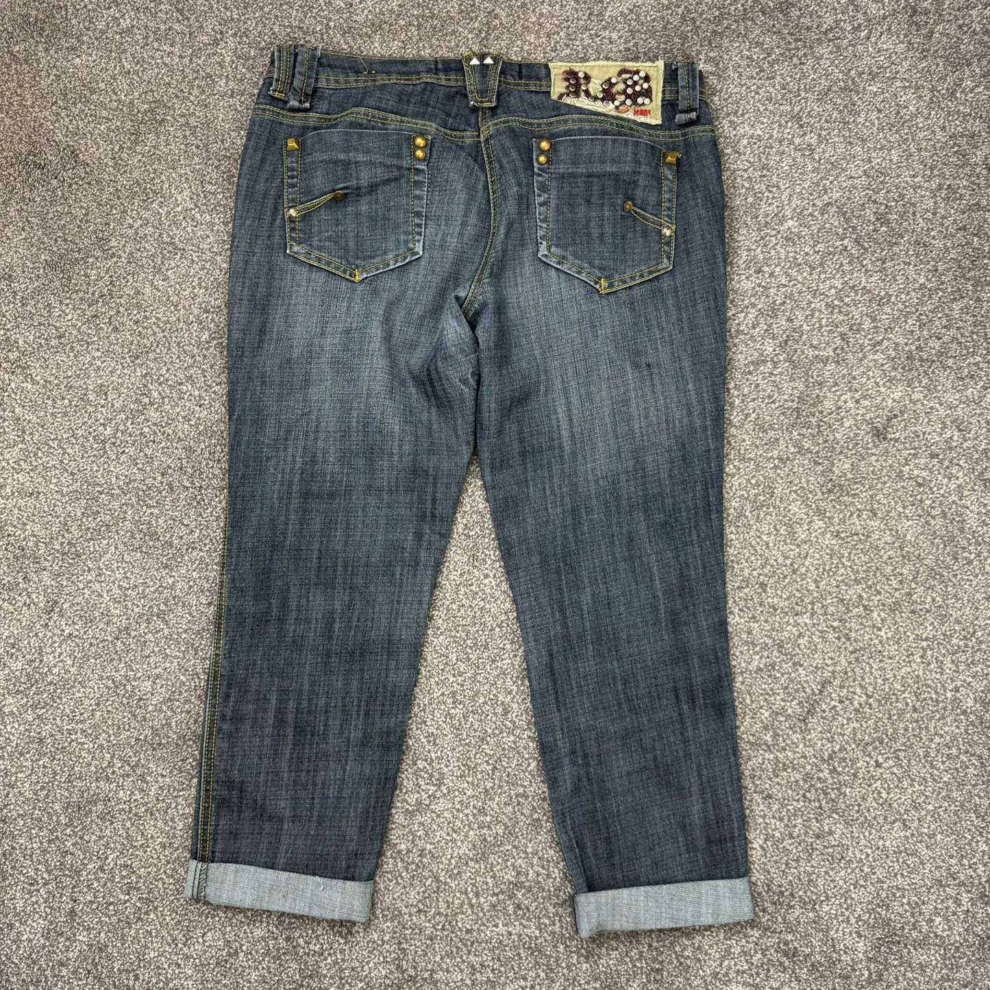 Y2K vintage low rise studded capri denim jeans cropped dark faded stretchy