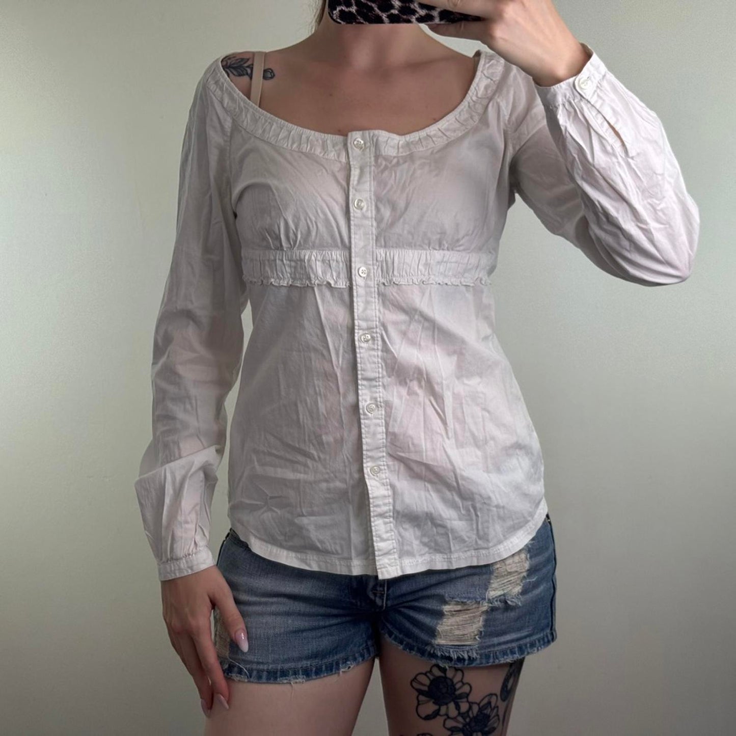 Y2K vintage stretchy blouse button up long sleeve scoop neck broderie anglaise