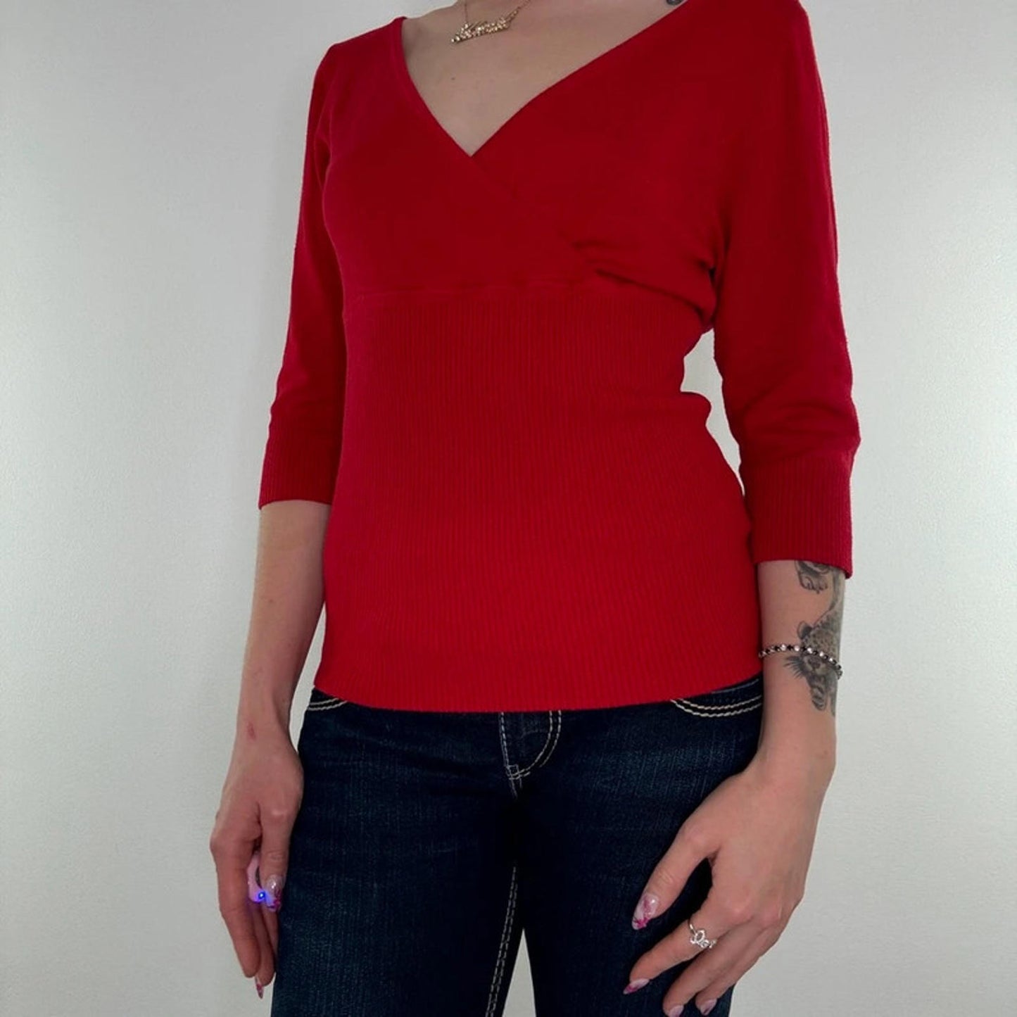 Y2K vintage Bay 3/4 sleeve fine knit jumper open back bow v neck stretchy