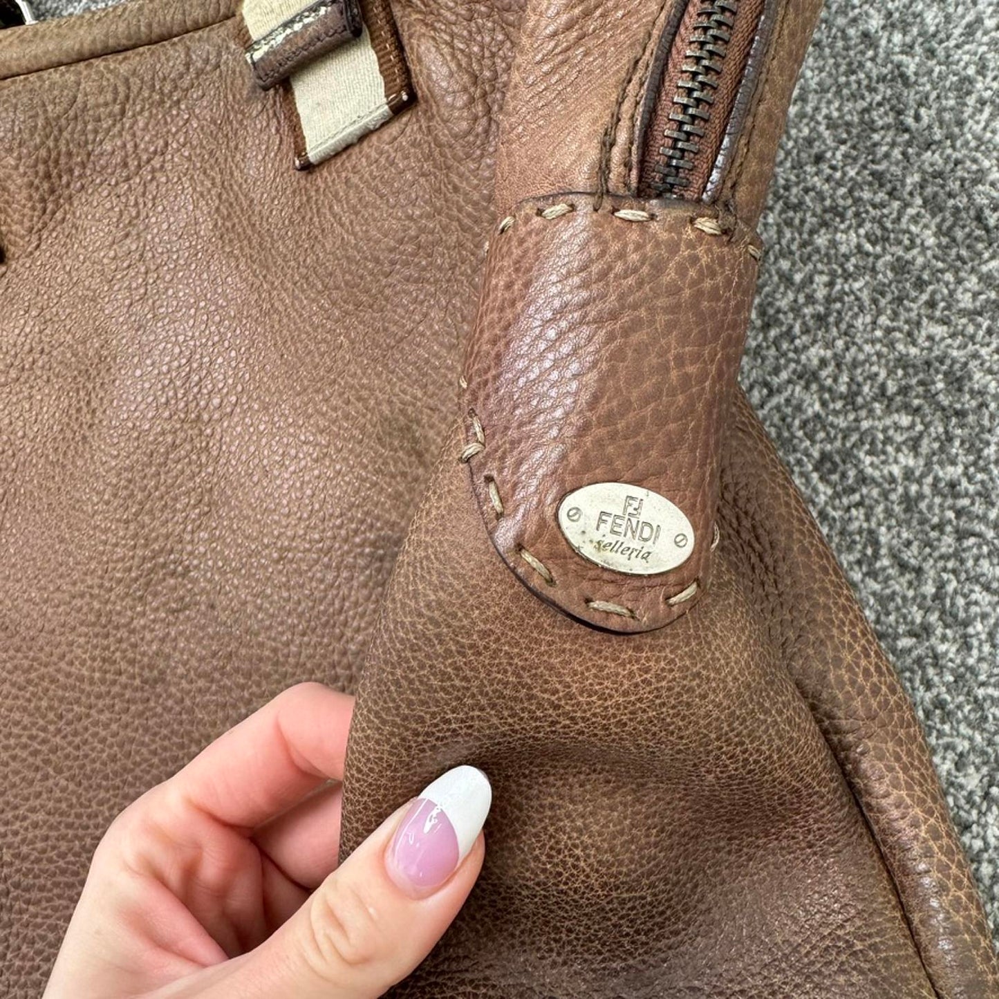 Vintage Fendi Selleria large shoulder bag genuine leather tote holdall