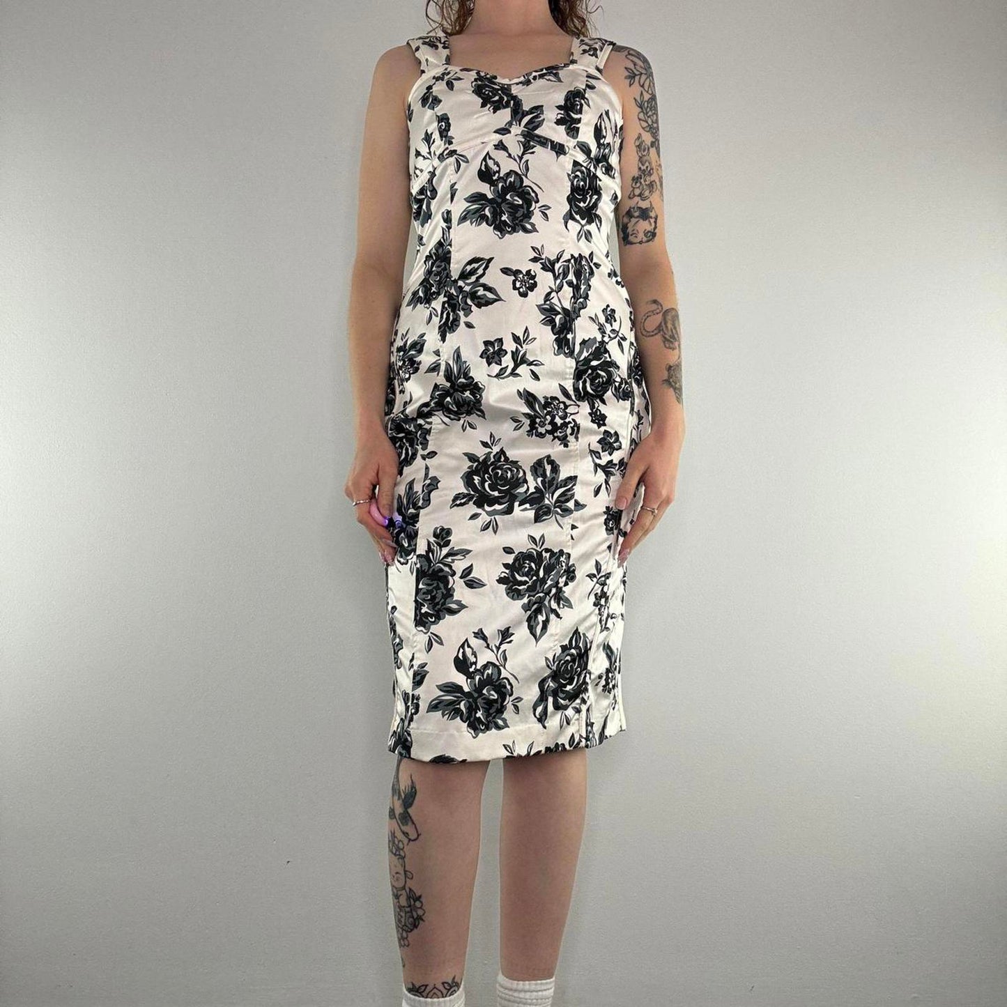 Y2K vintage rose lace up midi dress floral black white monochrome occasion