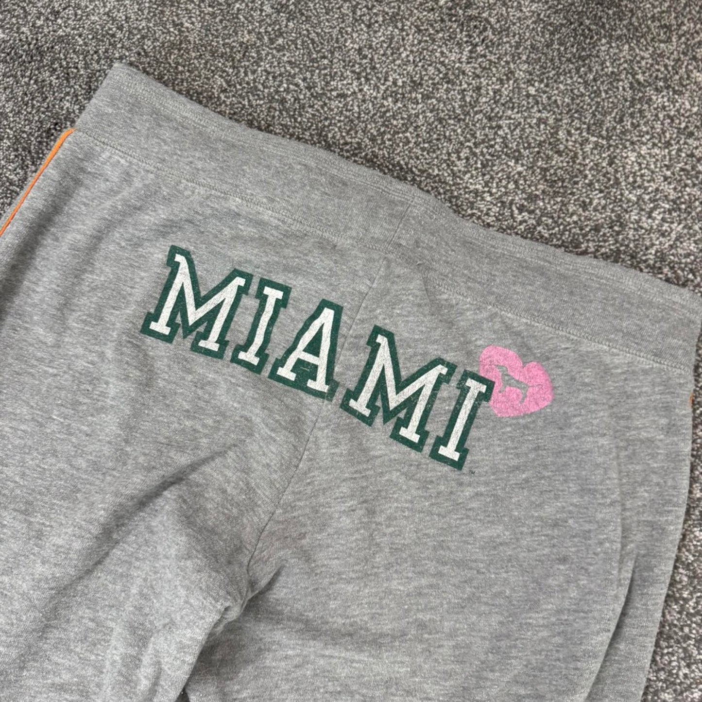 Y2K vintage Victoria's Secret PINK 5th & Ocean capri cropped jogging bottoms