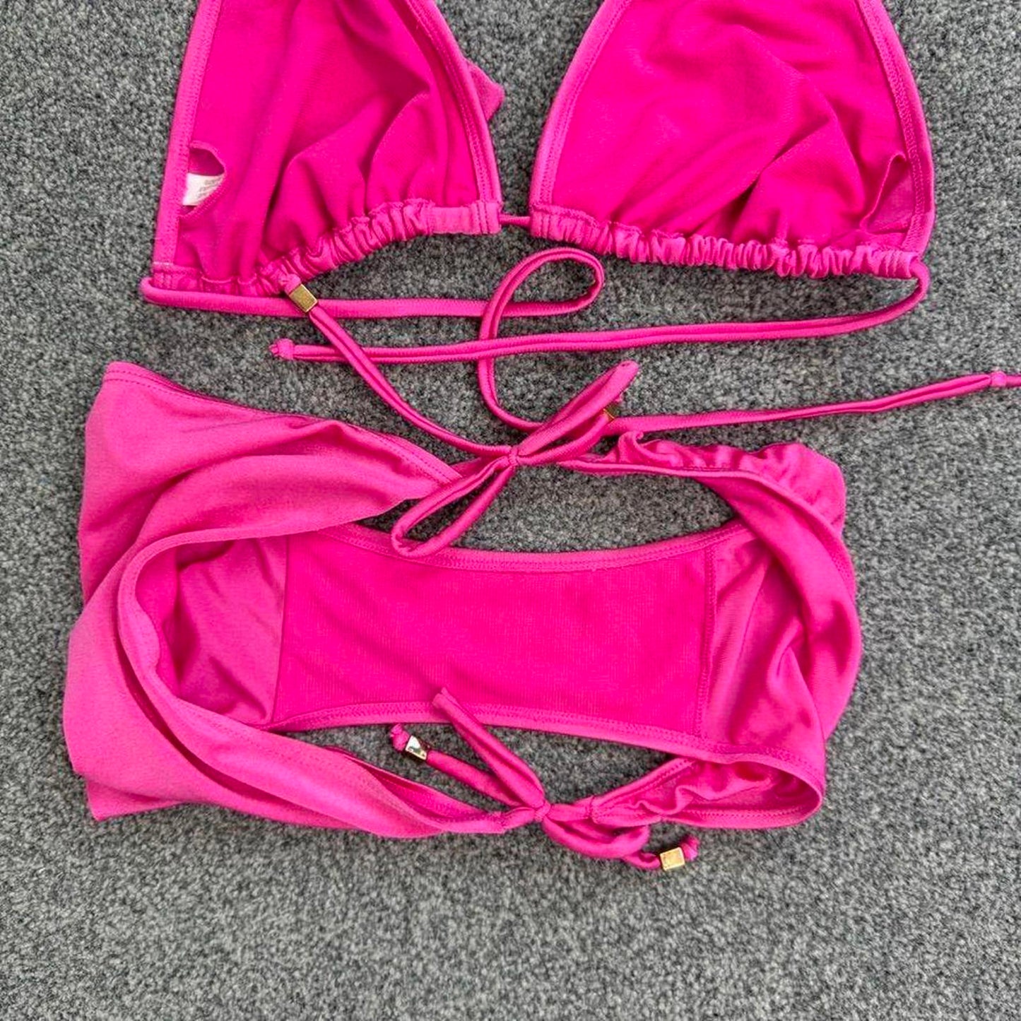 Y2K vintage shimmer matching bikini set halter neck ruffle frilly hot pink