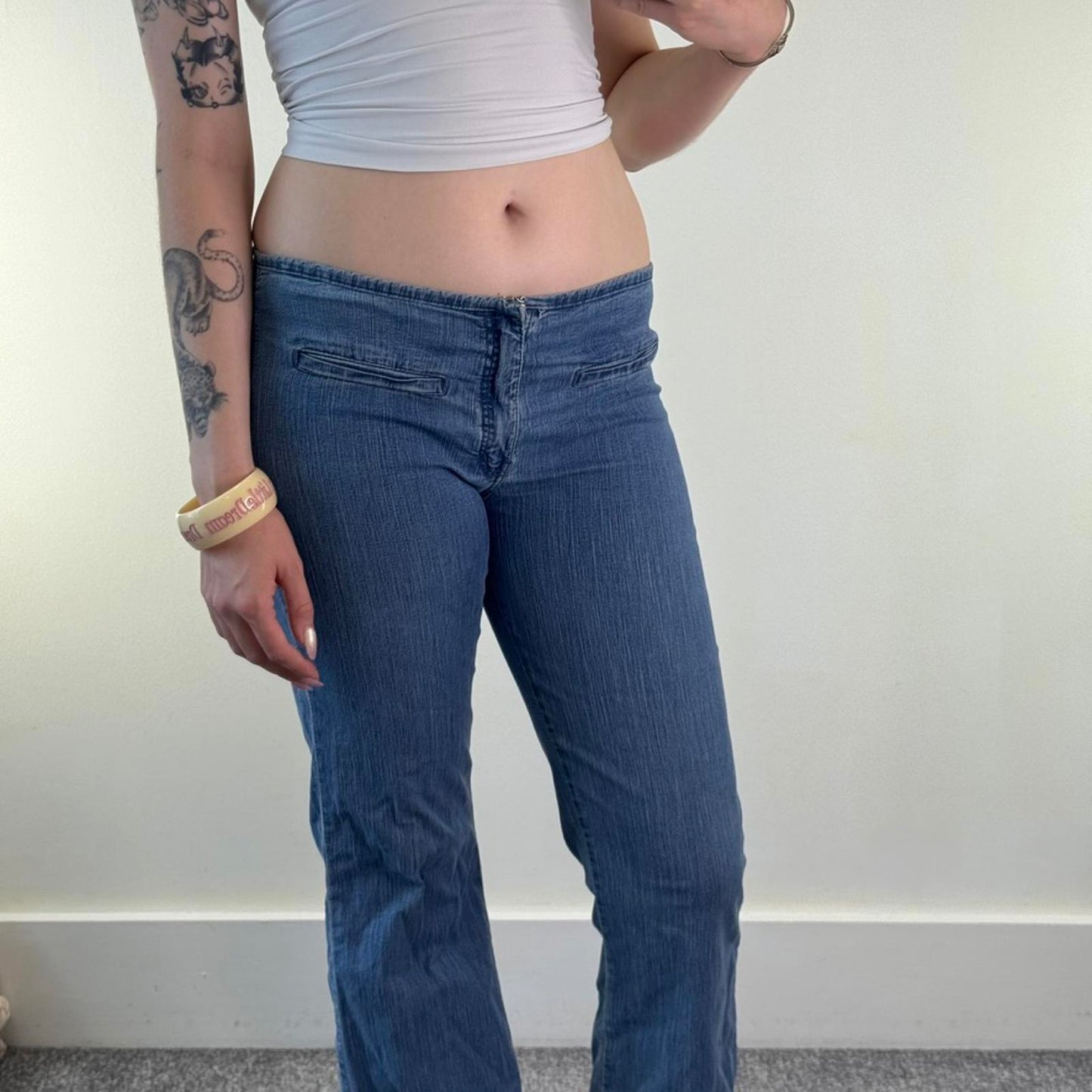 Y2K vintage stretchy mid rise flare denim jeans light blue wash bootcut