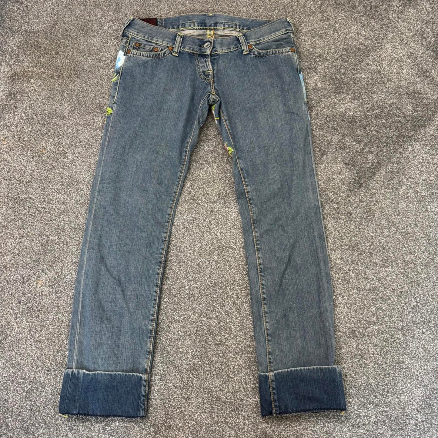 Y2K vintage Evisu super low rise capri jeans embroidery pattern faded denim wash