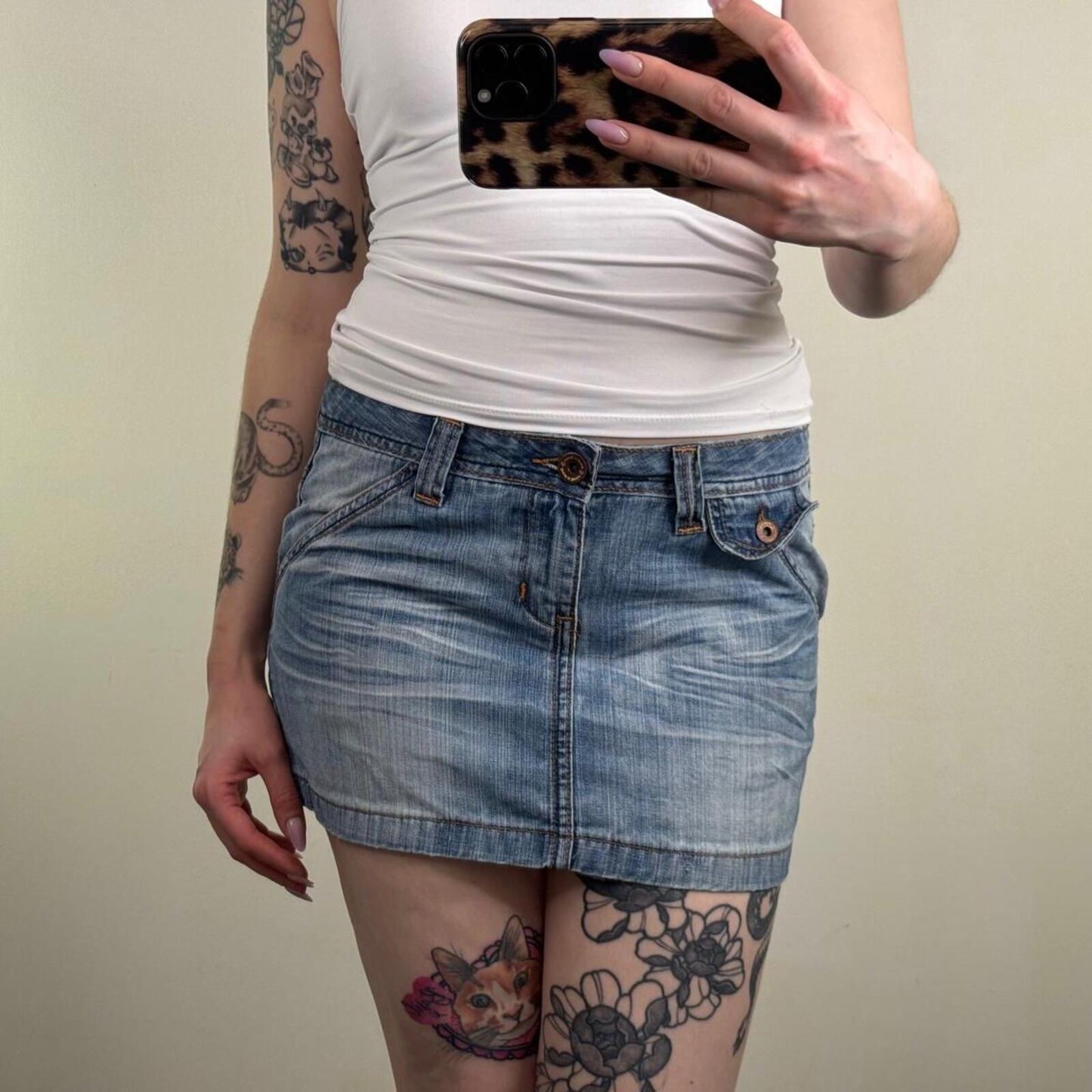Y2K vintage denim mini skirt faded blue wash cargo pocket low rise
