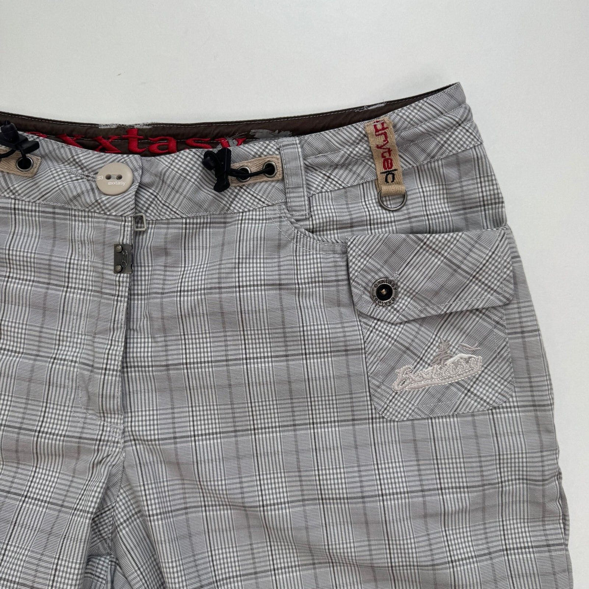 Y2K vintage capri trousers cropped tartan check print mid rise cargo toggles