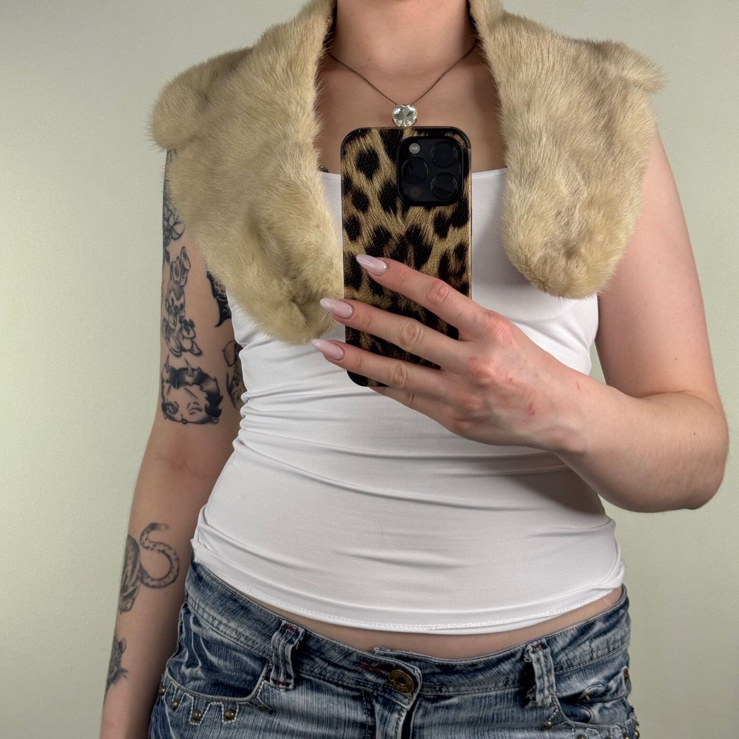 Vintage 1960s/70s mink stole scarf pastel blonde cream