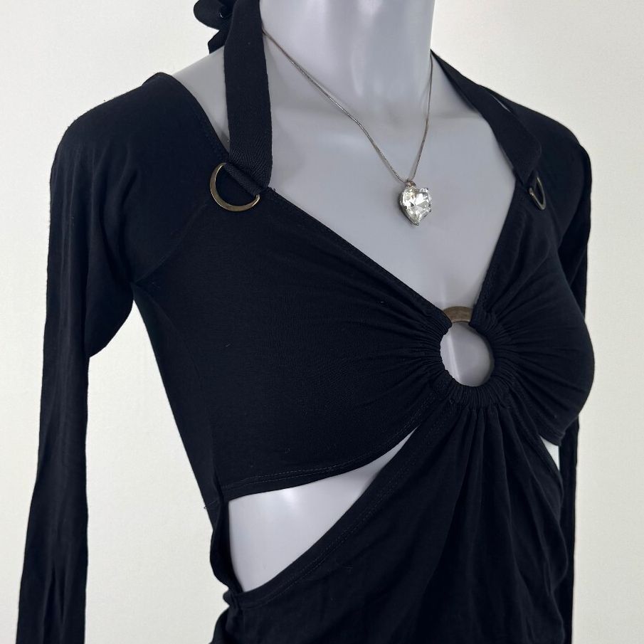 Y2K vintage long sleeve top cut out o ring halter neck v neck low cut