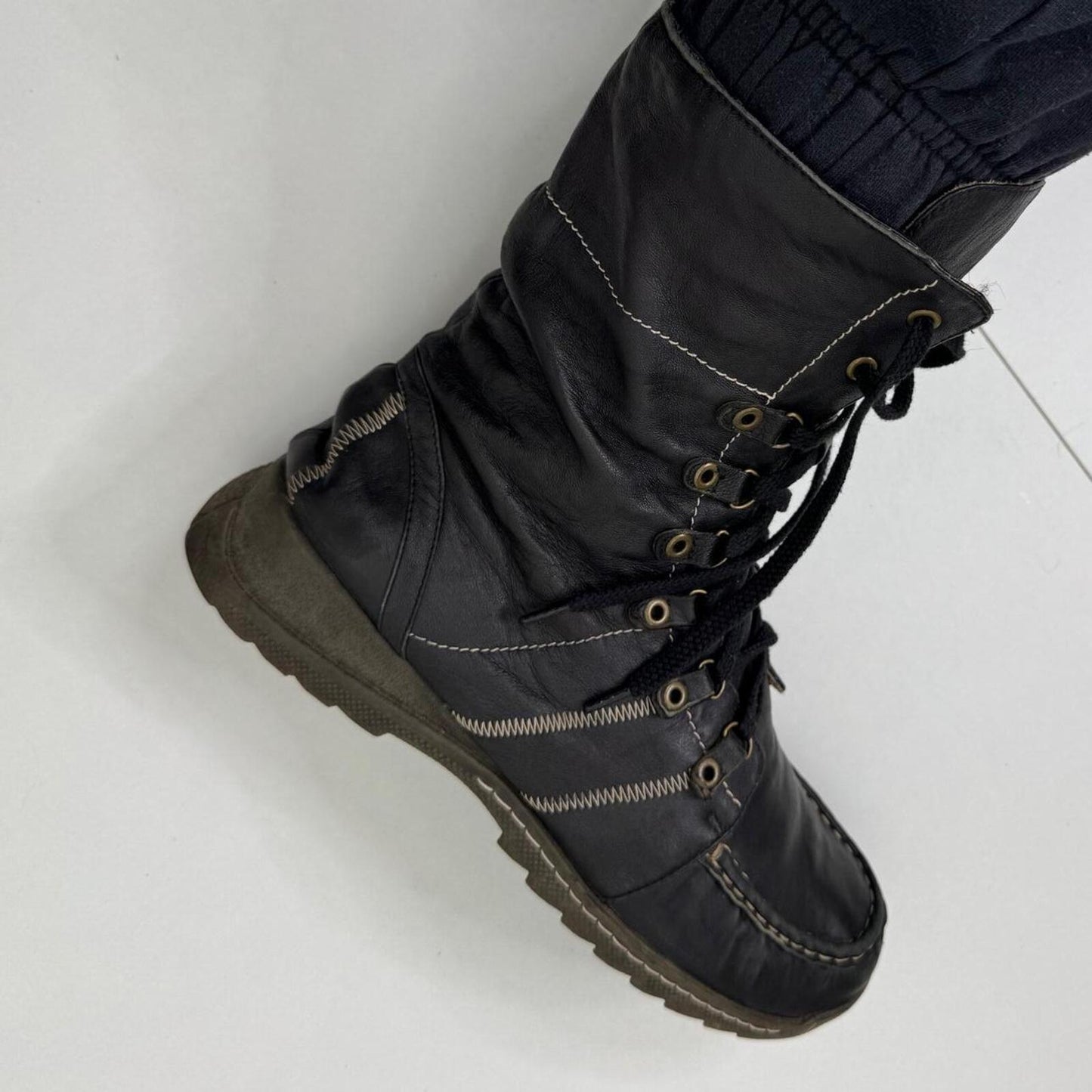 Y2K vintage boots genuine soft leather mid calf length contrast stitch lace up