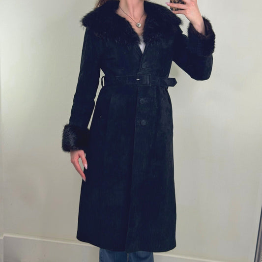 Vintage genuine fur / suede trench coat with belt button up lined classic midi