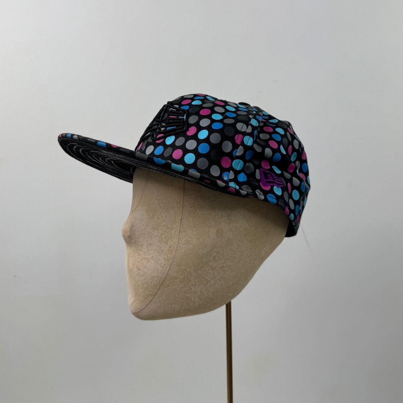 Y2K vintage New Era 59FIFTY “Sample” Fitted Rare Polka Dot Cap Hat Size 7 1/4