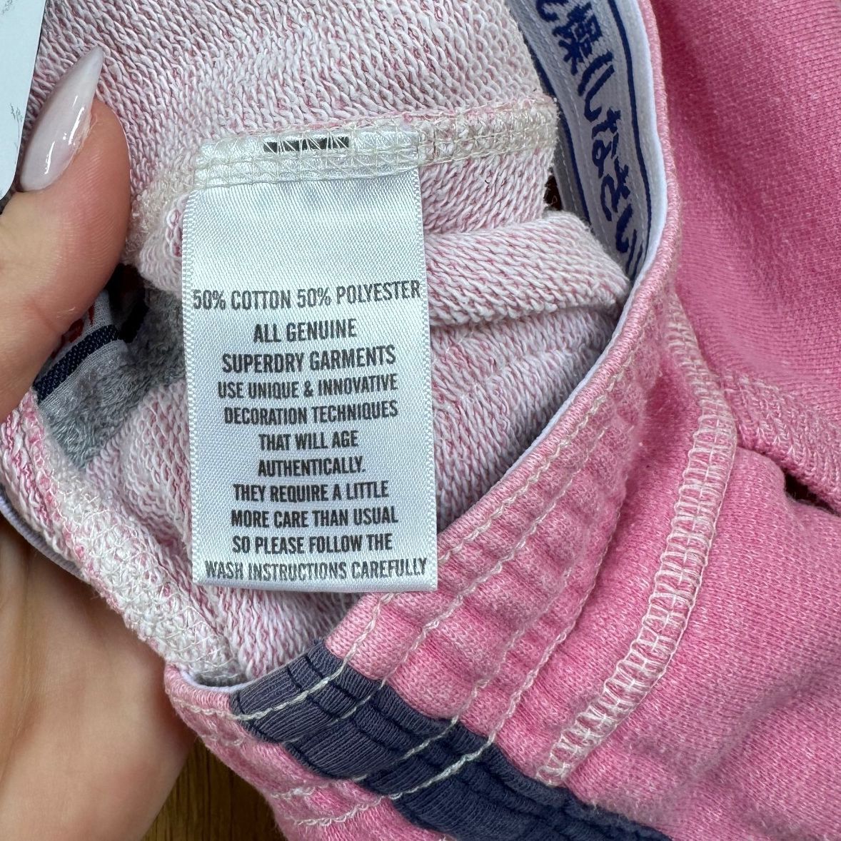 Y2K vintage low rise mini shorts sporty pink contrast stretchy jersey